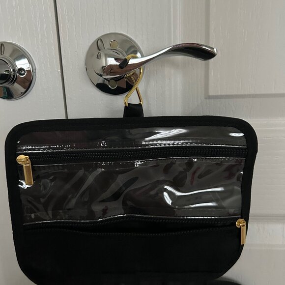 Joy Clean And Chic Expandable Toiletry Case BLACK Satin Finish NWT - Picture 9 of 14